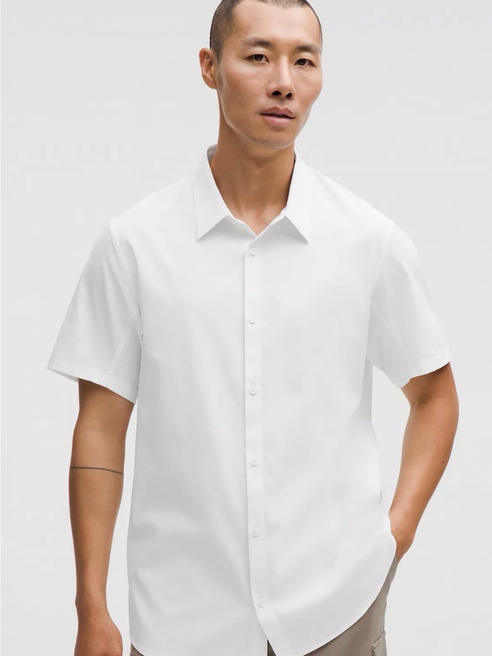 Airing Easy Short-Sleeve Shirt